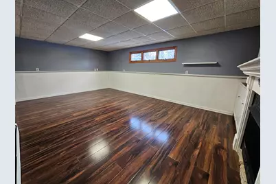 208 S River Road, Fox River Grove, IL 60021 - Photo 14