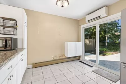 208 S River Road, Fox River Grove, IL 60021 - Photo 8