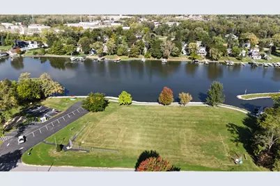 208 S River Road, Fox River Grove, IL 60021 - Photo 34