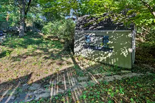 739 N Montgomery St, Gary, IN 46403 - Photo 30