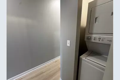 4007 W School Street #E, Chicago, IL 60641 - Photo 8