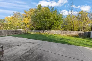 39 Hereford Dr, Crete, IL 60417 - Photo 22