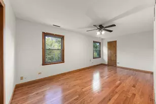 39 Hereford Dr, Crete, IL 60417 - Photo 16