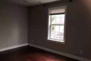 321 N Quincy St, Clifton, IL 61727 - Photo 8