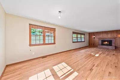 977 Lindenwood Drive, Aurora, IL 60506 - Photo 14