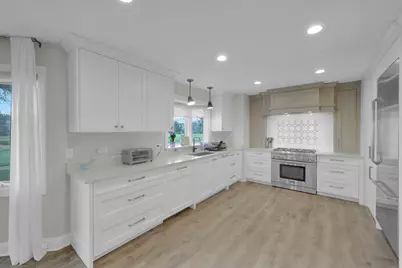 3901 White Eagle Drive, Naperville, IL 60564 - Photo 6