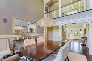 105 Burr Ridge Club Dr, Burr Ridge, IL 60527 - Photo 10