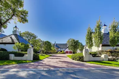 105 Burr Ridge Club Drive, Burr Ridge, IL 60527 - Photo 4