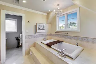 105 Burr Ridge Club Dr, Burr Ridge, IL 60527 - Photo 34