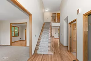 97 Crooked Creek Dr, Yorkville, IL 60560 - Photo 4