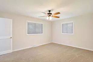 1716 Georgetown Dr, Champaign, IL 61821 - Photo 18