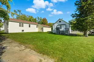 1019 Magnolia Ave, Joliet, IL 60432 - Photo 24