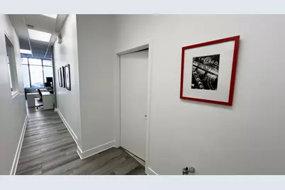 1443 W Belmont Avenue, Chicago, IL 60657 - Photo 14