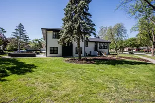 108 E Edgemont Ln, Park Ridge, IL 60068 - Photo 6