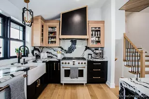 108 E Edgemont Ln, Park Ridge, IL 60068 - Photo 16