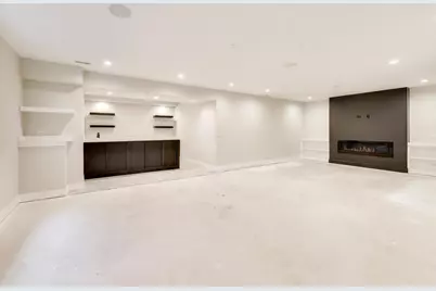 160 E Cayuga Avenue, Elmhurst, IL 60126 - Photo 24