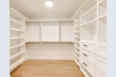 160 E Cayuga Avenue, Elmhurst, IL 60126 - Photo 18