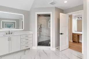 160 E Cayuga Ave, Elmhurst, IL 60126 - Photo 16