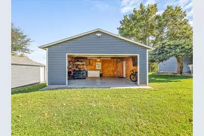 8282 Stillman Valley Road, Stillman Valley, IL 61084 - Photo 36