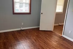 408 Powell St, Streator, IL 61364 - Photo 12