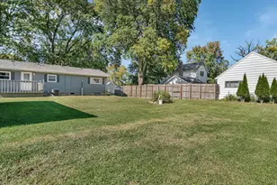 304 S East St, Gardner, IL 60424 - Photo 26
