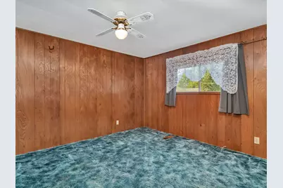 304 S East Street, Gardner, IL 60424 - Photo 22