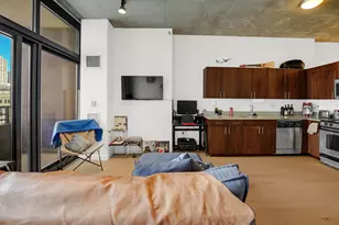 235 W Van Buren St, Chicago, IL 60607 - Photo 6