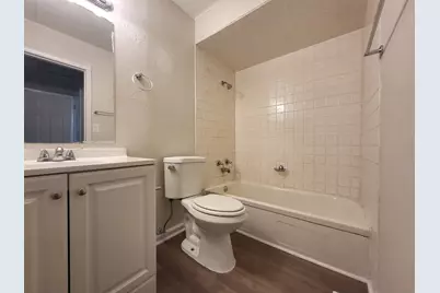 2313 Joppa Avenue, Zion, IL 60099 - Photo 8