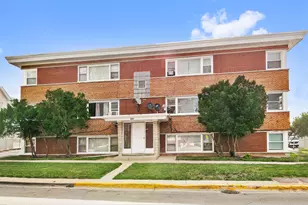 805 N 22nd Ave, Melrose Park, IL 60160 - Photo 1