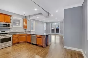 2417 W Fillmore St, Chicago, IL 60612 - Photo 6