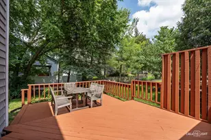 567 Roxbury Dr, Naperville, IL 60565 - Photo 32