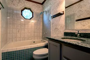 567 Roxbury Dr, Naperville, IL 60565 - Photo 24