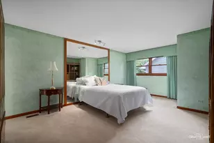 567 Roxbury Dr, Naperville, IL 60565 - Photo 18