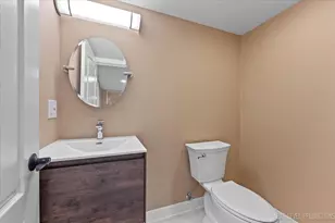 970 Waterside Ct, Aurora, IL 60502 - Photo 36