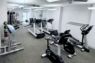 6301 N Sheridan Rd, Chicago, IL 60660 - Photo 14