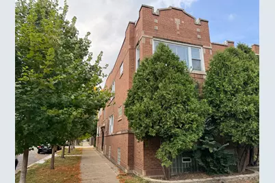 5904 W Berteau Avenue #2W, Chicago, IL 60634 - Photo 2