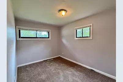 395 166th Street, Calumet City, IL 60409 - Photo 14