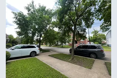 8827 S Loomis Street, Chicago, IL 60620 - Photo 2