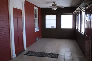 1322 W Peru St, Princeton, IL 61356 - Photo 8