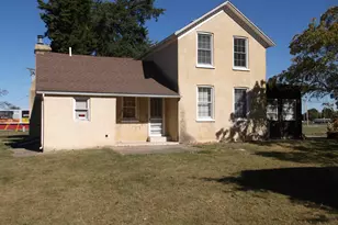 1322 W Peru St, Princeton, IL 61356 - Photo 6