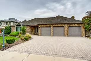 14947 Landings Ln, Oak Forest, IL 60452 - Photo 1