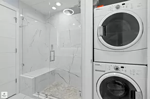 50 Lake Blvd, Buffalo Grove, IL 60089 - Photo 16