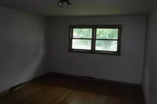 14458 Peoria St, Harvey, IL 60426 - Photo 12