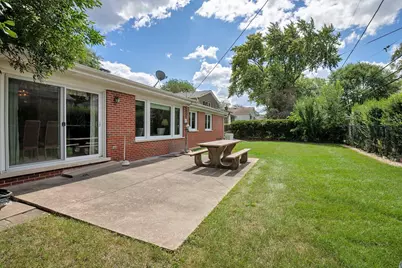 [Address not provided], Arlington Heights, IL 60004 - Photo 18