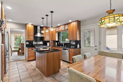 [Address not provided], Arlington Heights, IL 60004 - Photo 4