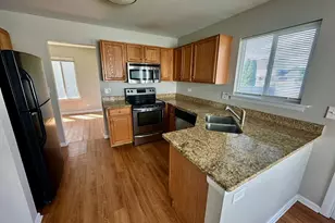 1458 Woodland Dr, South Elgin, IL 60177 - Photo 6