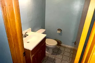 17622 Oakwood Dr, Hazel Crest, IL 60429 - Photo 12