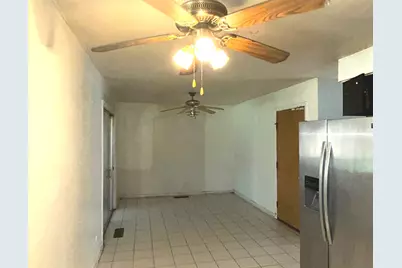 17622 Oakwood Drive, Hazel Crest, IL 60429 - Photo 8