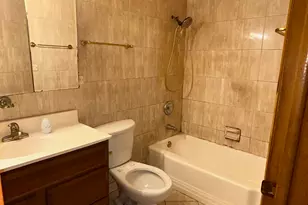 17622 Oakwood Dr, Hazel Crest, IL 60429 - Photo 16