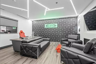 1529 N 31st Avenue, Melrose Park, IL 60160 - Photo 22